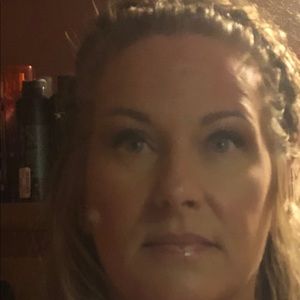 Meet your Posher, Carmen